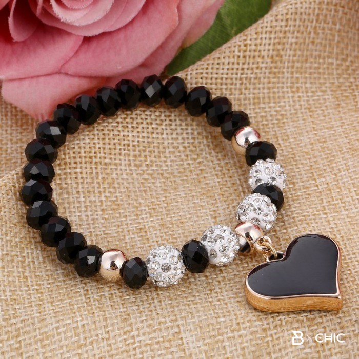 bracelet-perles-amour-pierre-chic
